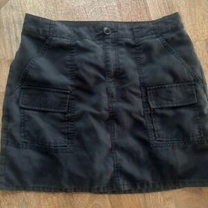 LOFT Ladies Black Linen Blend Skirt.  Size 6.